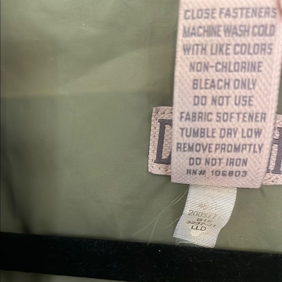 Duluth Trading Co Green Quilted Vest - Picture 5 of 7